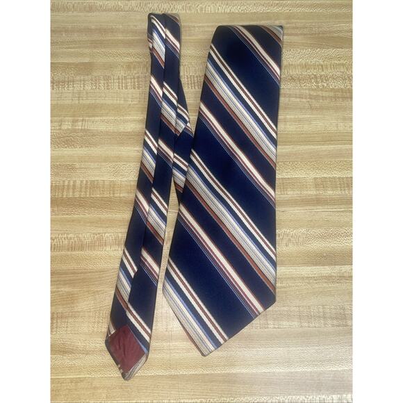 Vintage Mr. Blackwell Men’s Tie 70's 100% Polyester Groovey Design Wide Striped - Picture 8 of 8